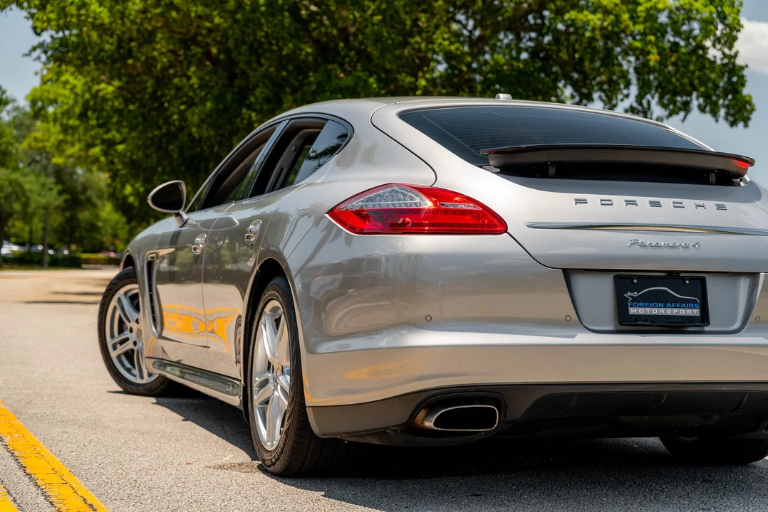 2012 Porsche 970 Panamera - Image 16 of 31