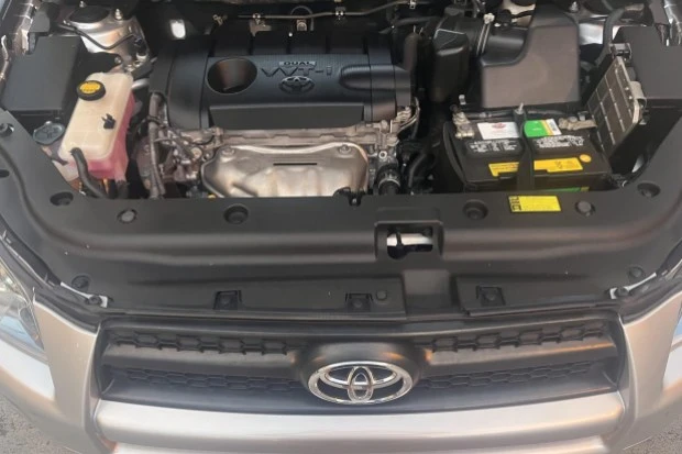 2012 Toyota RAV4 3rd Gen - Image 6 of 8