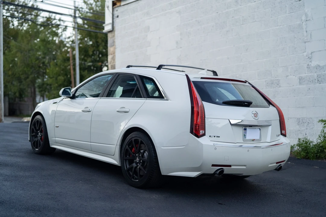 2013 Cadillac CTS-V 2nd Gen - Image 6 of 31