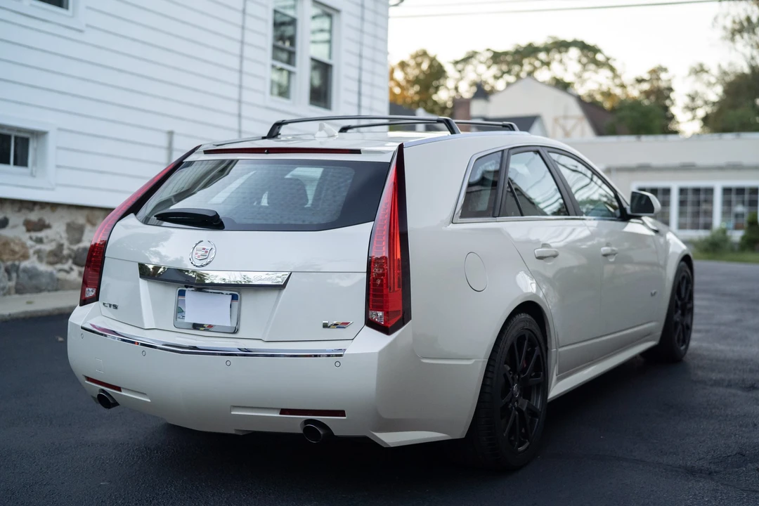 2013 Cadillac CTS-V 2nd Gen - Image 21 of 31
