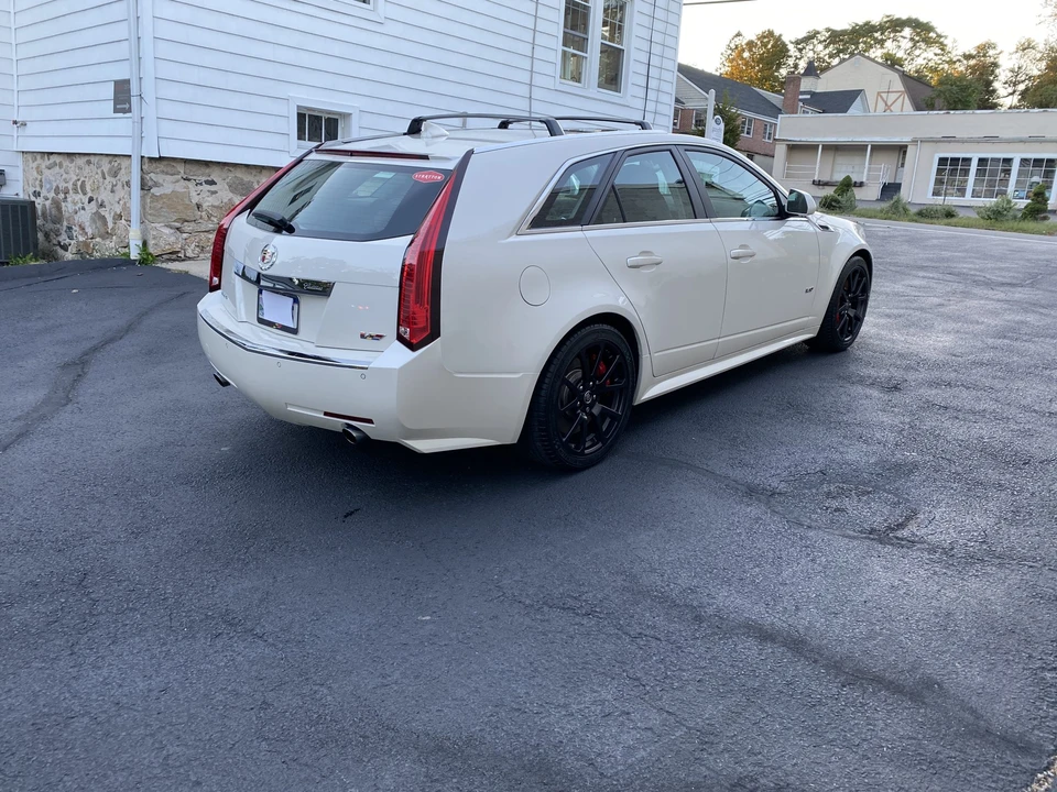 2013 Cadillac CTS-V 2nd Gen - Image 19 of 31