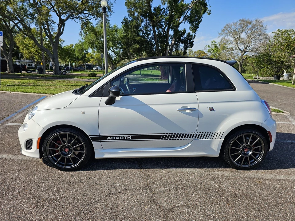 2013 Fiat Abarth 500 - Image 18 of 31