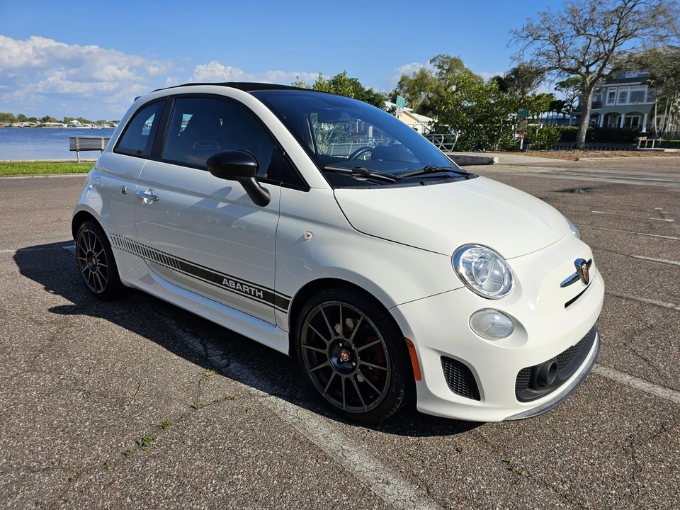 2013 Fiat Abarth 500 - Image 12 of 31