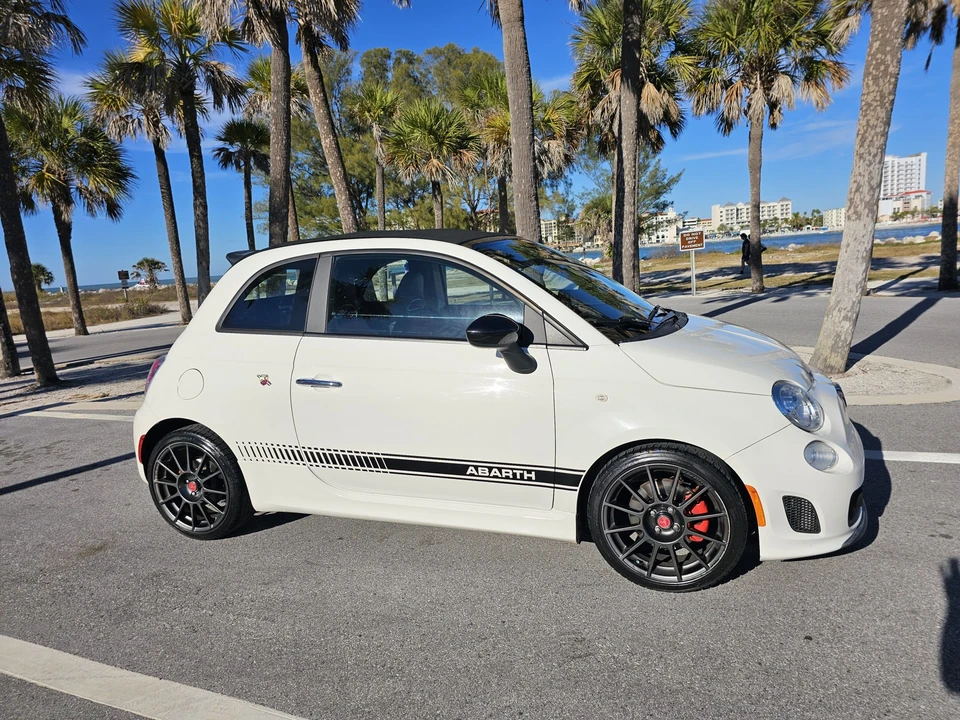2013 Fiat Abarth 500 - Image 20 of 31