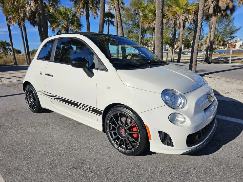 2013 Fiat Abarth 500 - Image 23 of 31