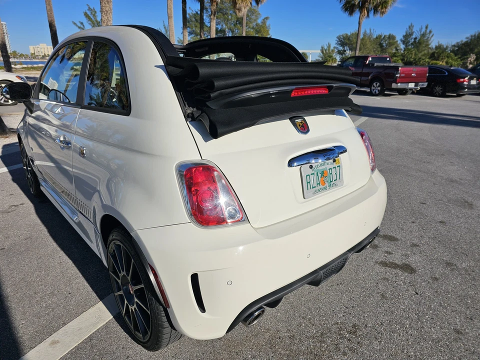 2013 Fiat Abarth 500 - Image 7 of 31