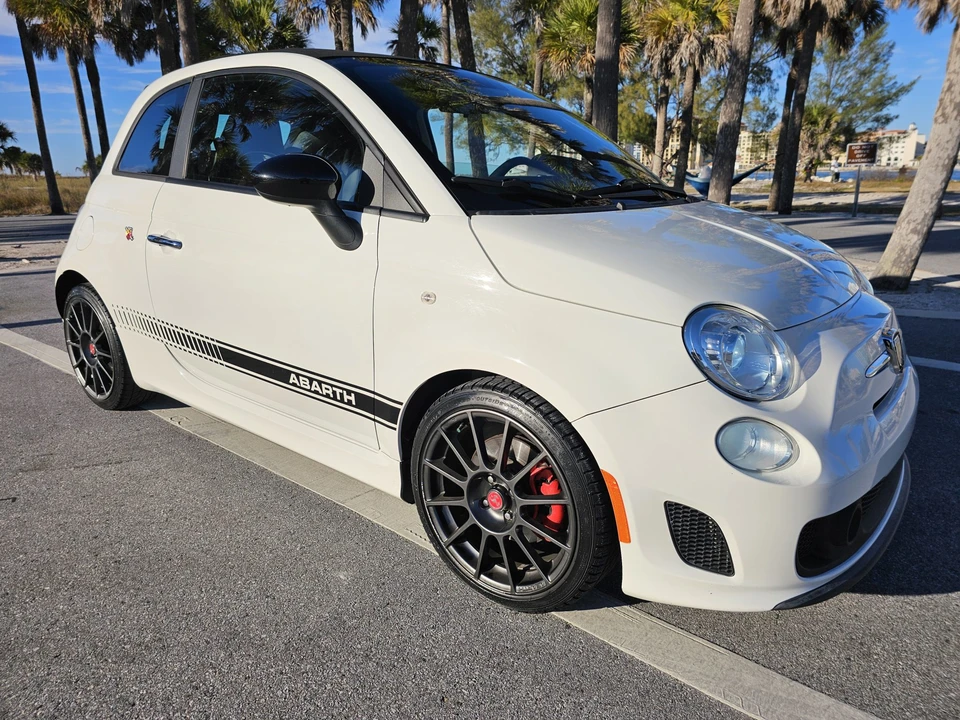 2013 Fiat Abarth 500 - Image 24 of 31