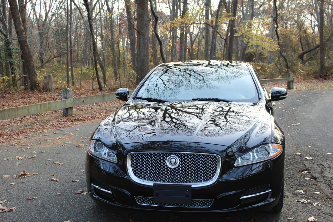 2013 Jaguar X351 XJ - Image 17 of 31