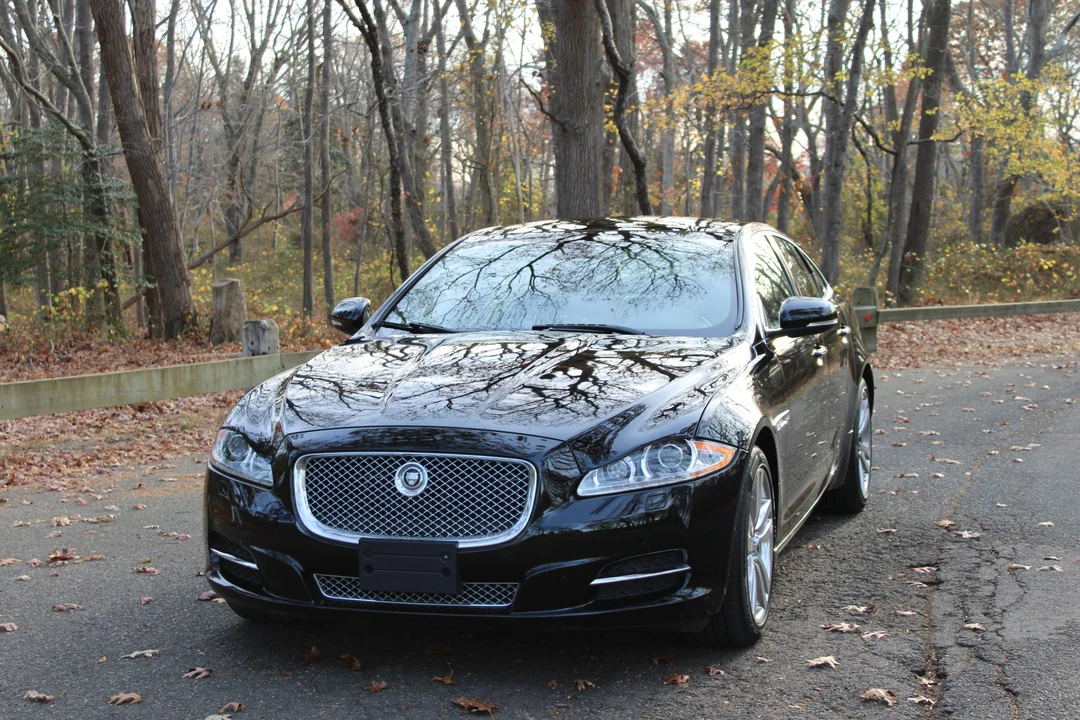 2013 Jaguar X351 XJ - Image 18 of 31
