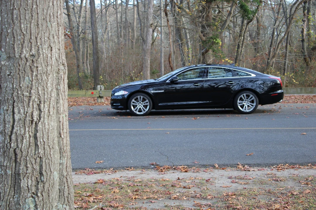 2013 Jaguar X351 XJ - Image 28 of 31