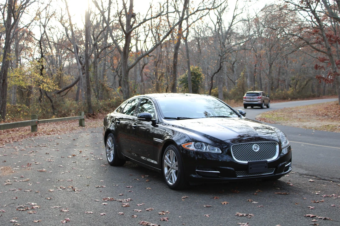 2013 Jaguar X351 XJ - Image 10 of 31