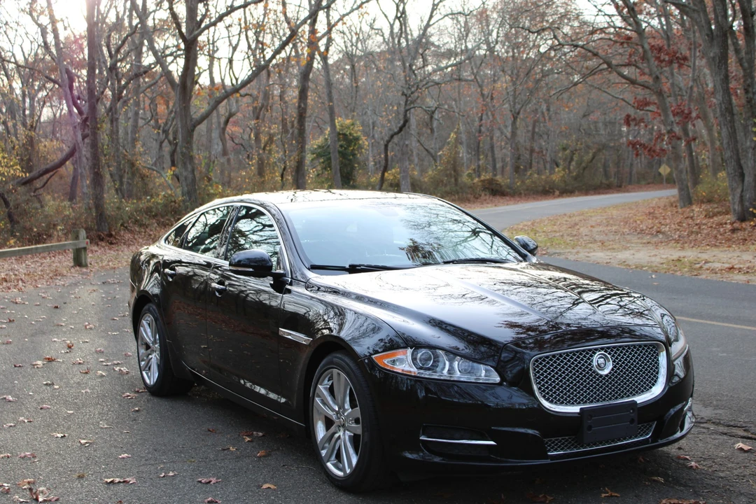 2013 Jaguar X351 XJ - Image 8 of 31