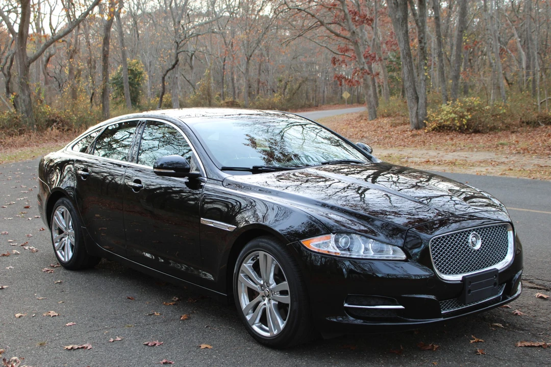 2013 Jaguar X351 XJ - Image 4 of 31