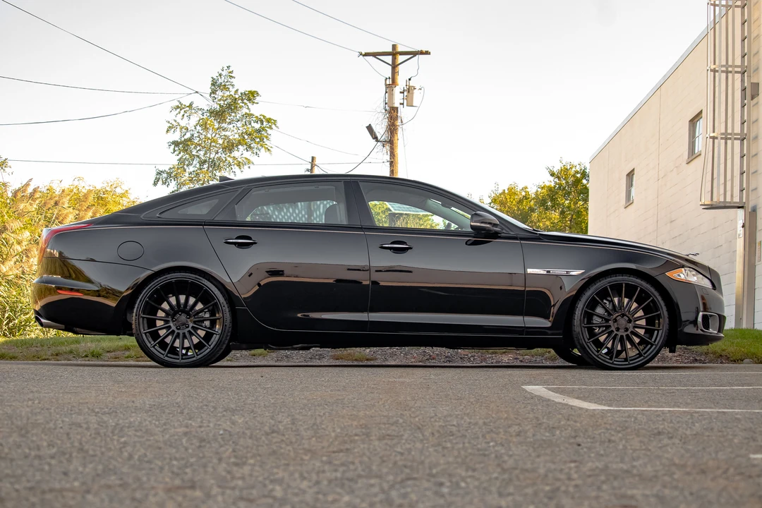 2013 Jaguar X351 XJ - Image 19 of 31