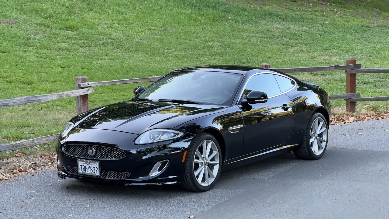 2013 Jaguar X150 XK - Image 3 of 31