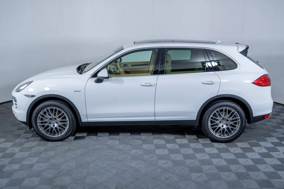 2013 Porsche 958 Cayenne Diesel - Image 21 of 31