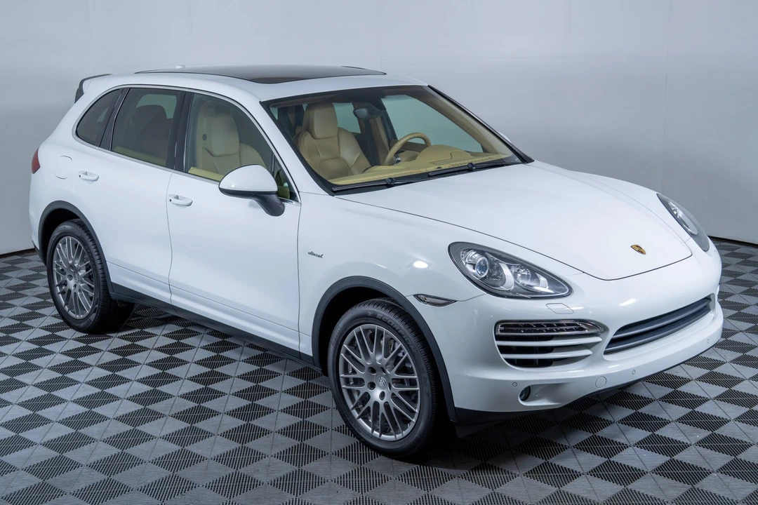 2013 Porsche 958 Cayenne Diesel - Image 8 of 31