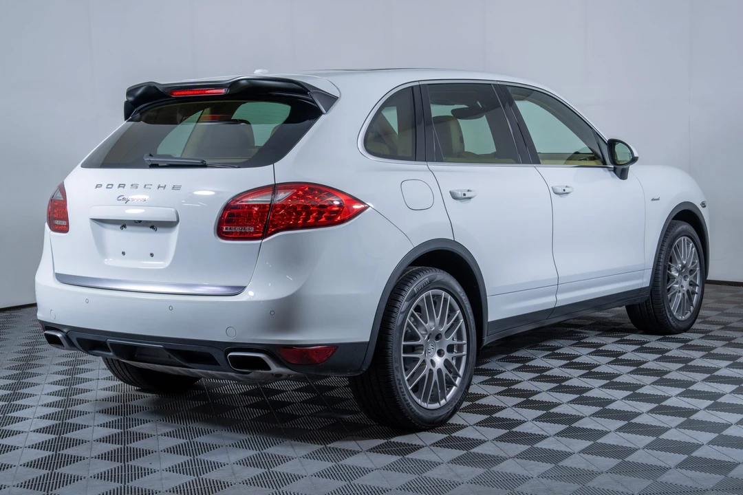 2013 Porsche 958 Cayenne Diesel - Image 14 of 31