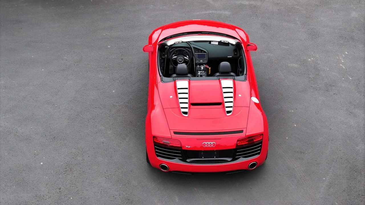 2014 Audi 42 R8 - Image 13 of 31