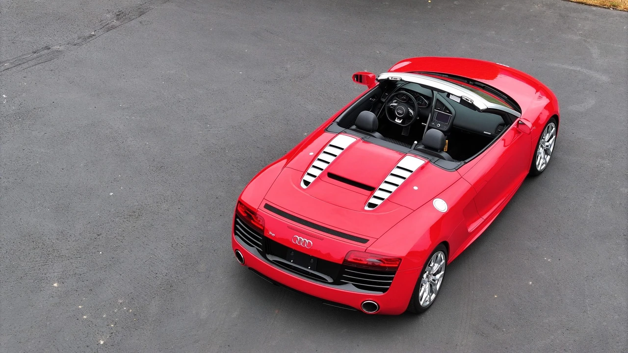 2014 Audi 42 R8 - Image 16 of 31
