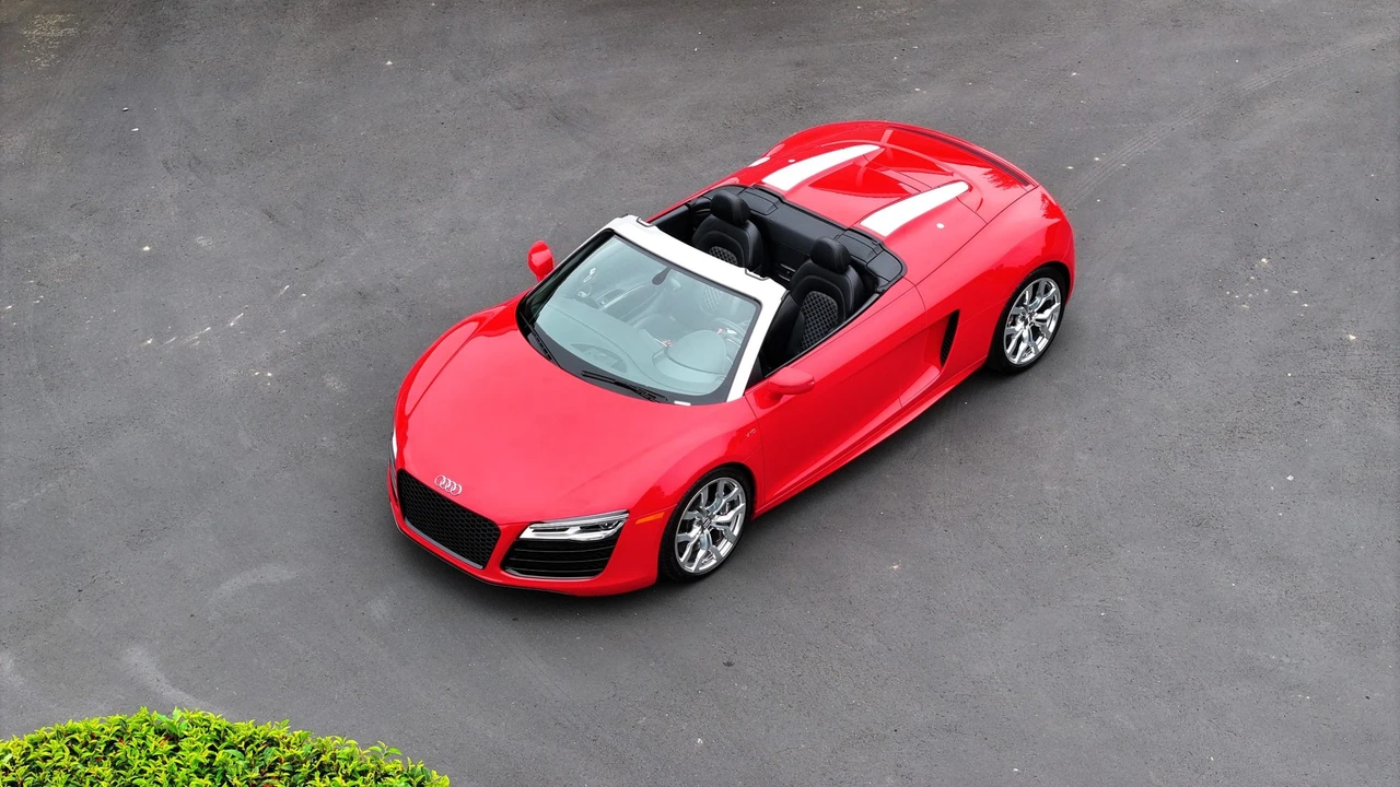 2014 Audi 42 R8 - Image 7 of 31