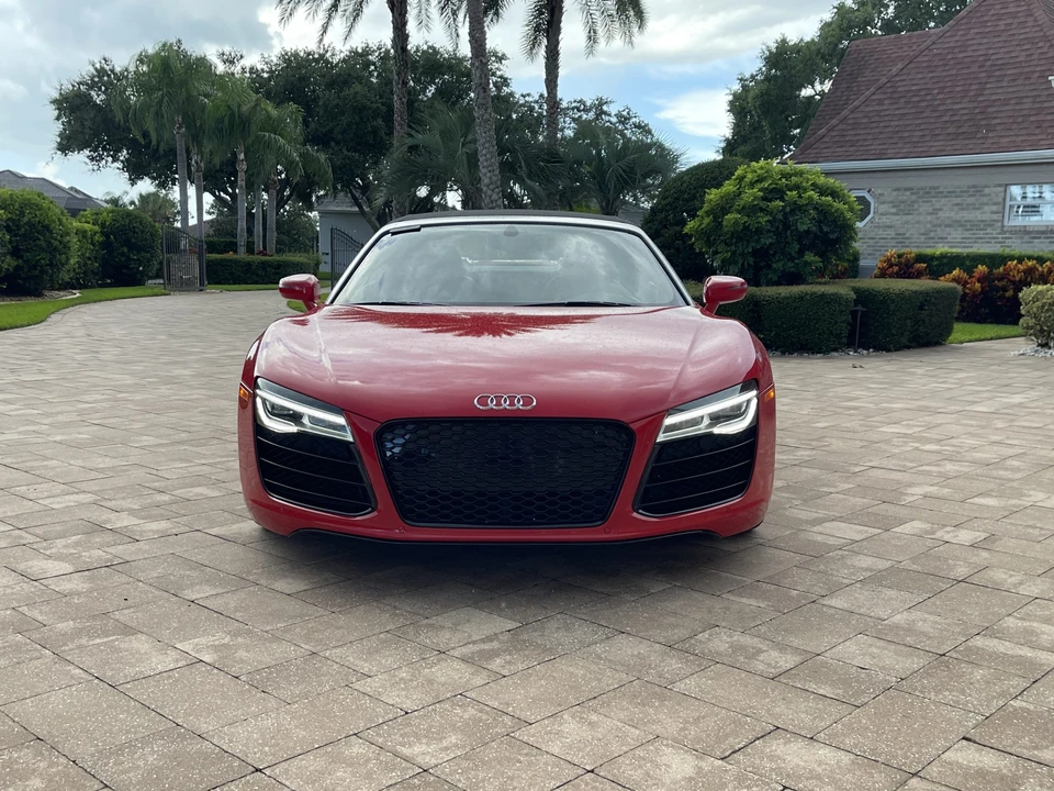 2014 Audi 42 R8 - Image 21 of 31