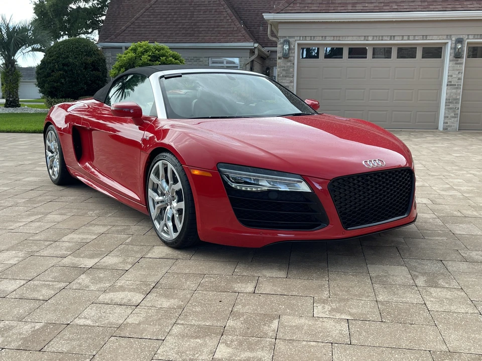 2014 Audi 42 R8 - Image 15 of 31