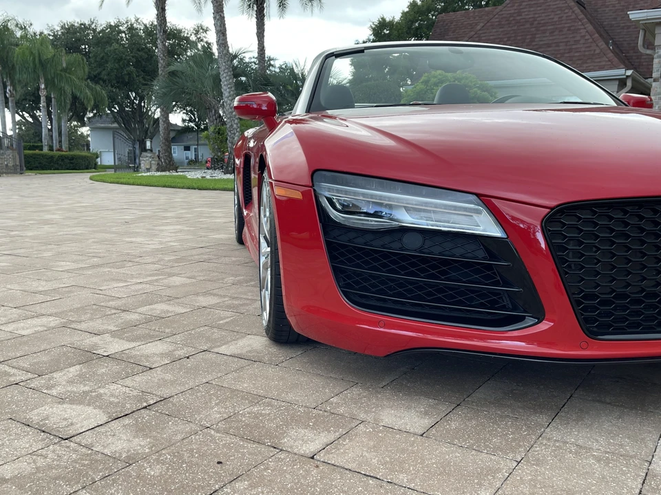 2014 Audi 42 R8 - Image 29 of 31