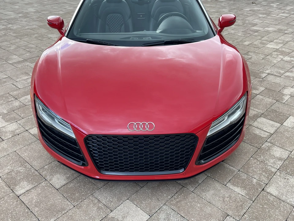 2014 Audi 42 R8 - Image 27 of 31