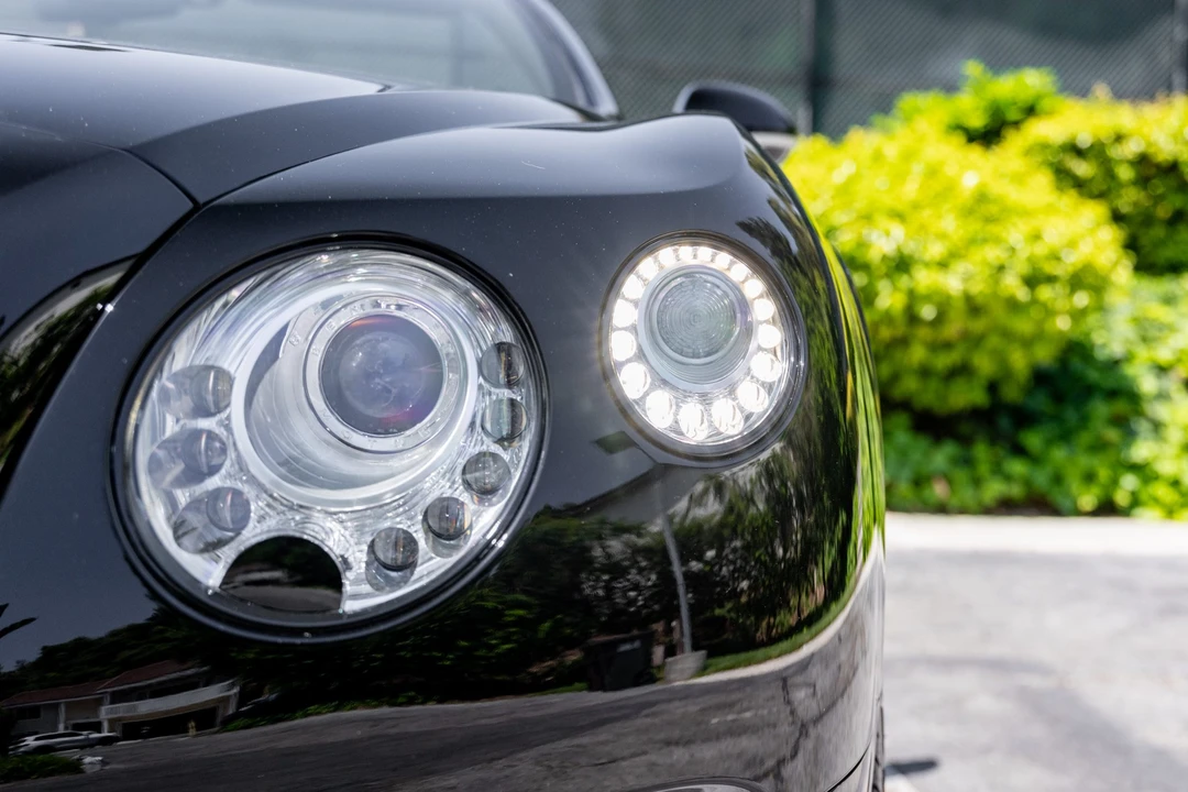 2014 Bentley Continental GTC - Image 22 of 31