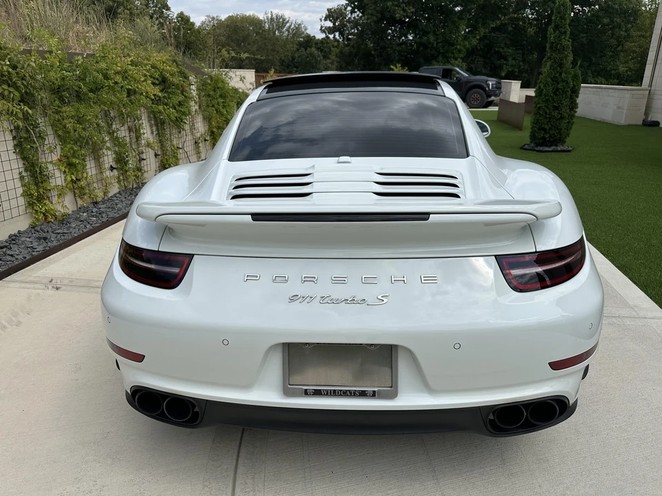 2014 Porsche 991 Turbo - Image 16 of 31