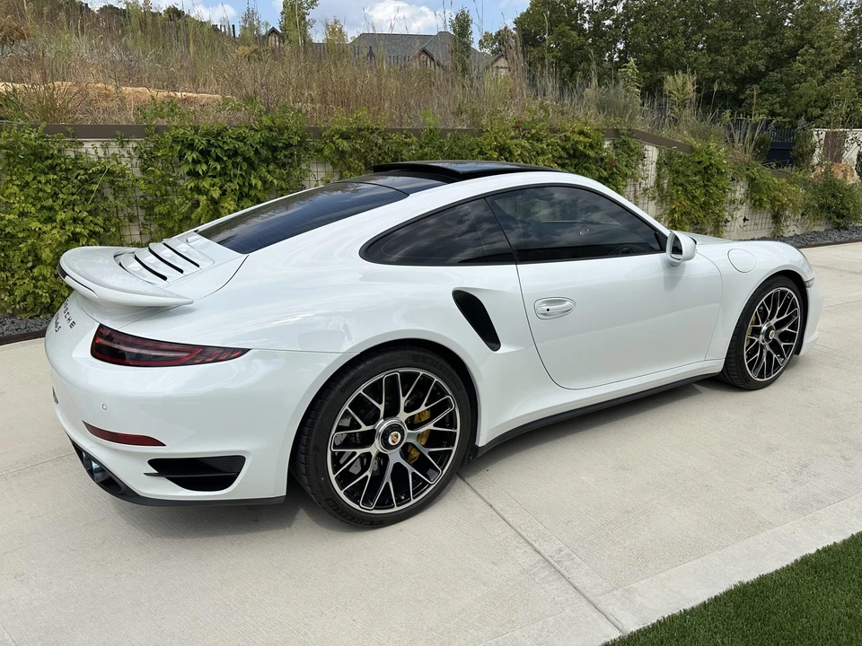2014 Porsche 991 Turbo - Image 19 of 31