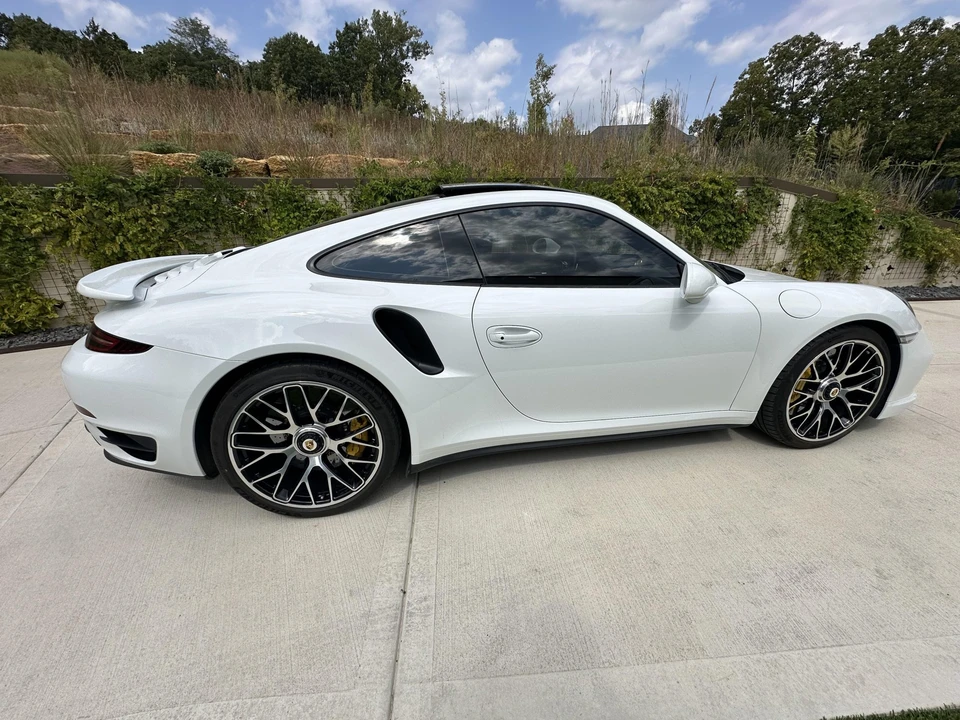 2014 Porsche 991 Turbo - Image 20 of 31