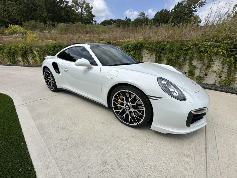 2014 Porsche 991 Turbo - Image 2 of 31