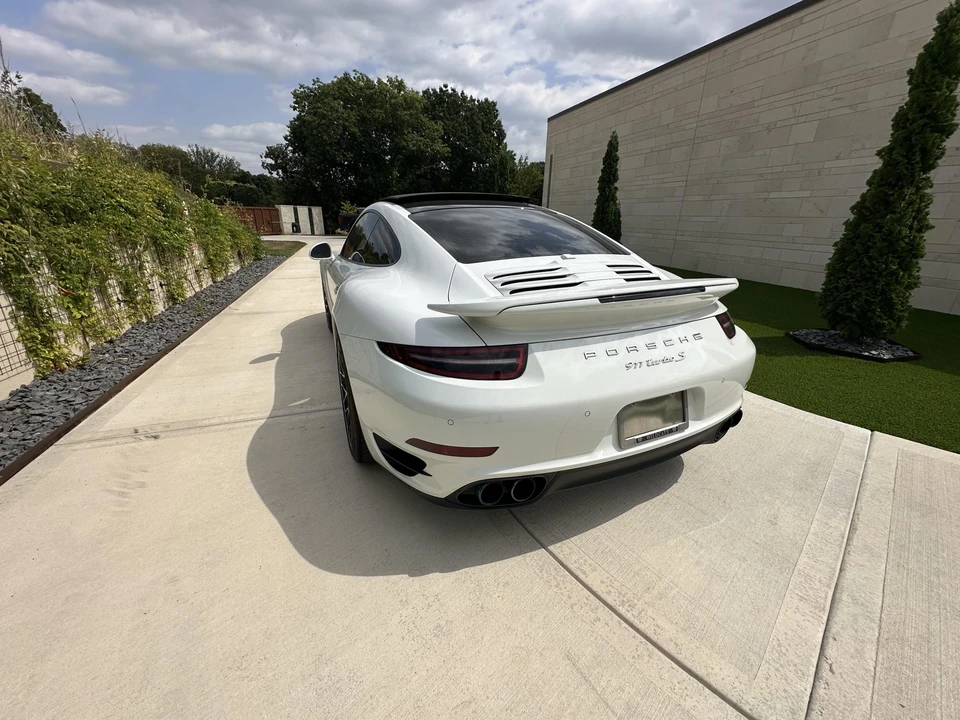 2014 Porsche 991 Turbo - Image 12 of 31