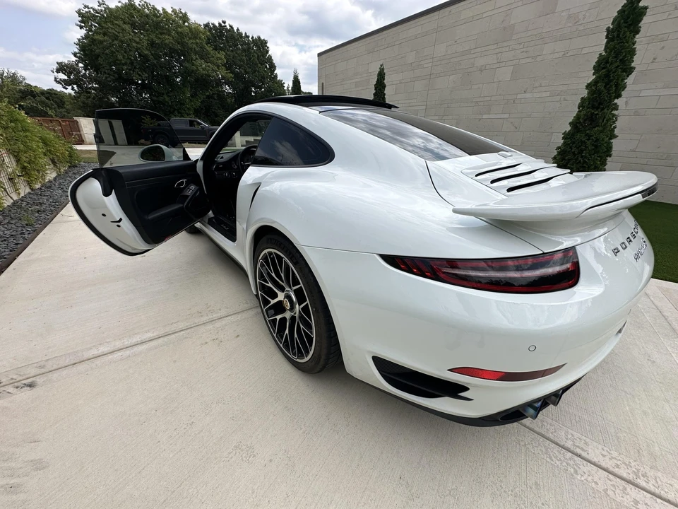 2014 Porsche 991 Turbo - Image 31 of 31