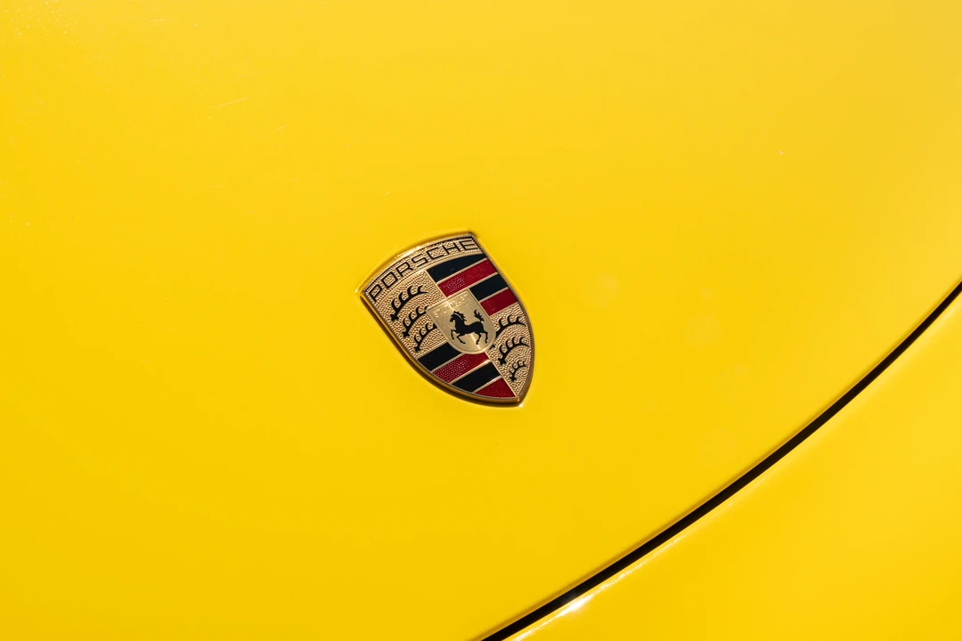 2014 Porsche 981 Cayman S - Image 20 of 31