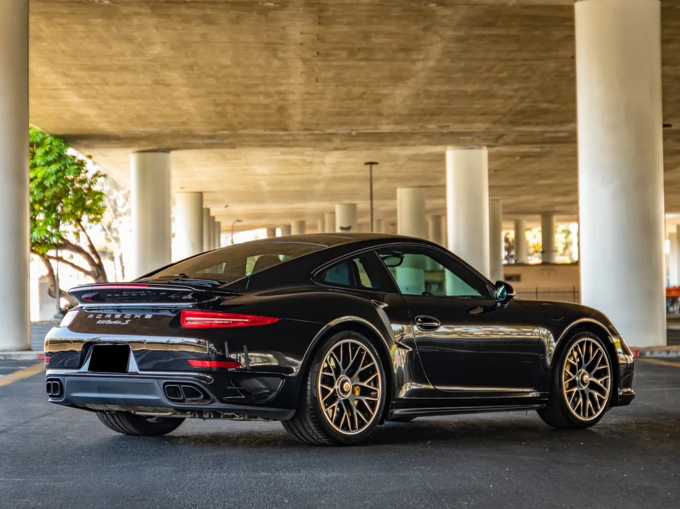 2014 Porsche 991 Turbo S - Image 6 of 6
