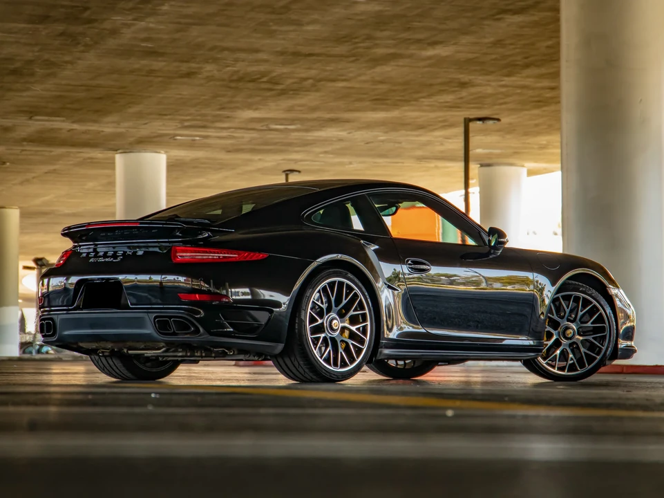2014 Porsche 991 Turbo S - Image 5 of 6