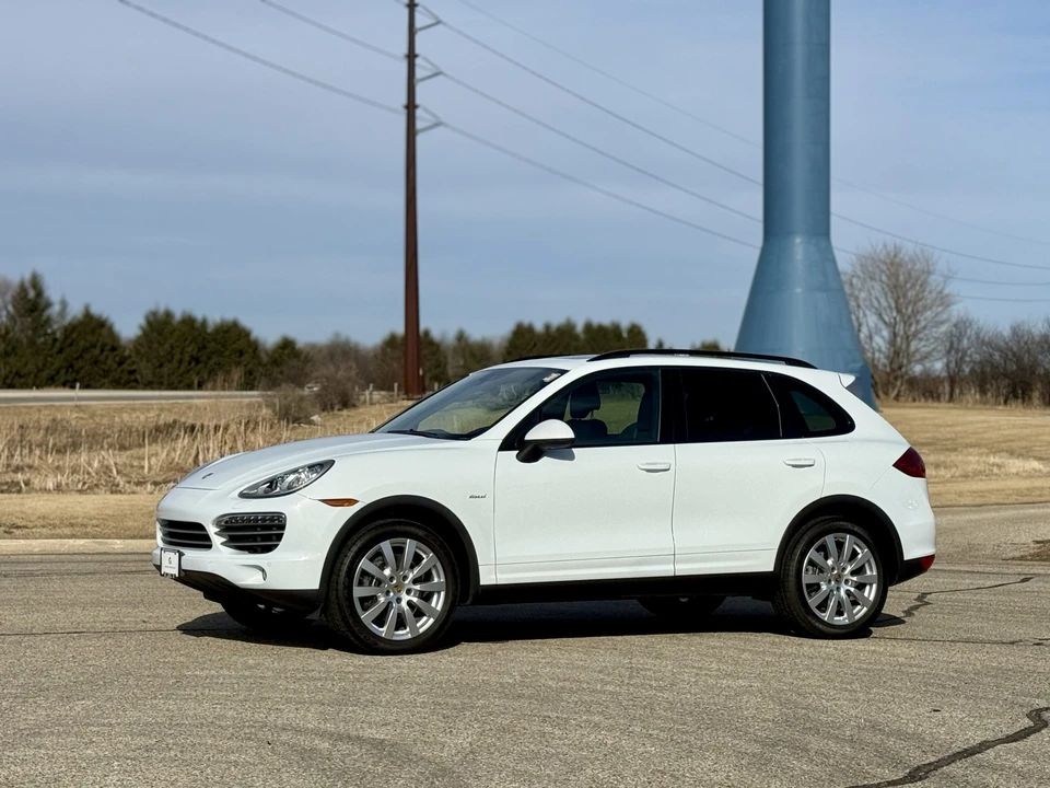 2014 Porsche 958 Cayenne Diesel - Image 19 of 31