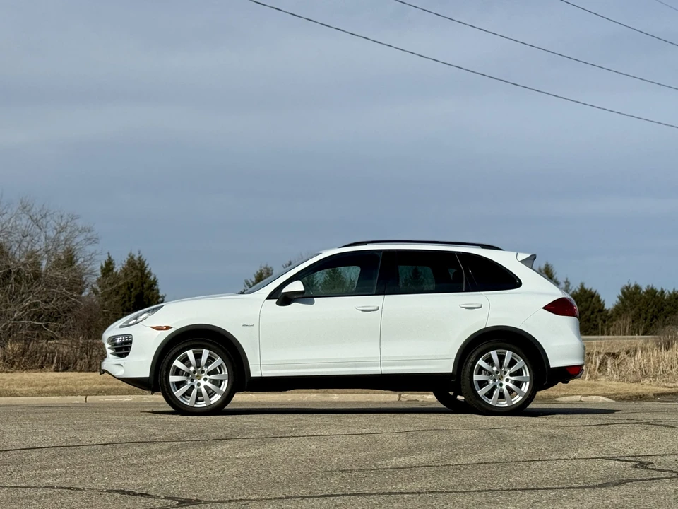 2014 Porsche 958 Cayenne Diesel - Image 21 of 31