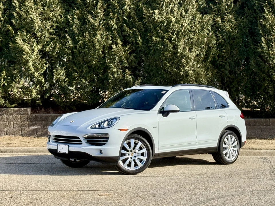 2014 Porsche 958 Cayenne Diesel - Image 3 of 31