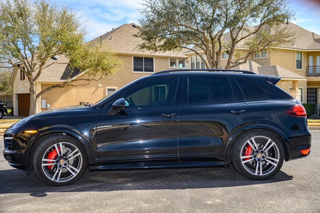 2014 Porsche 958 Cayenne GTS - Image 3 of 31