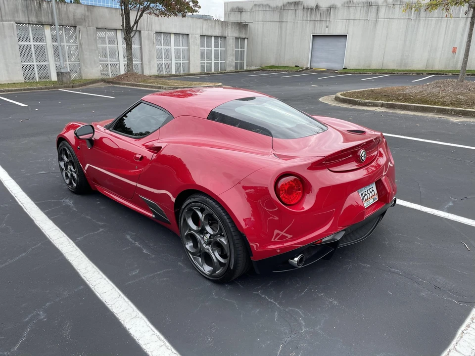 2015 Alfa Romeo 4C Coupe - Image 17 of 31