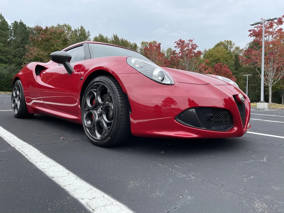 2015 Alfa Romeo 4C Coupe - Image 8 of 31