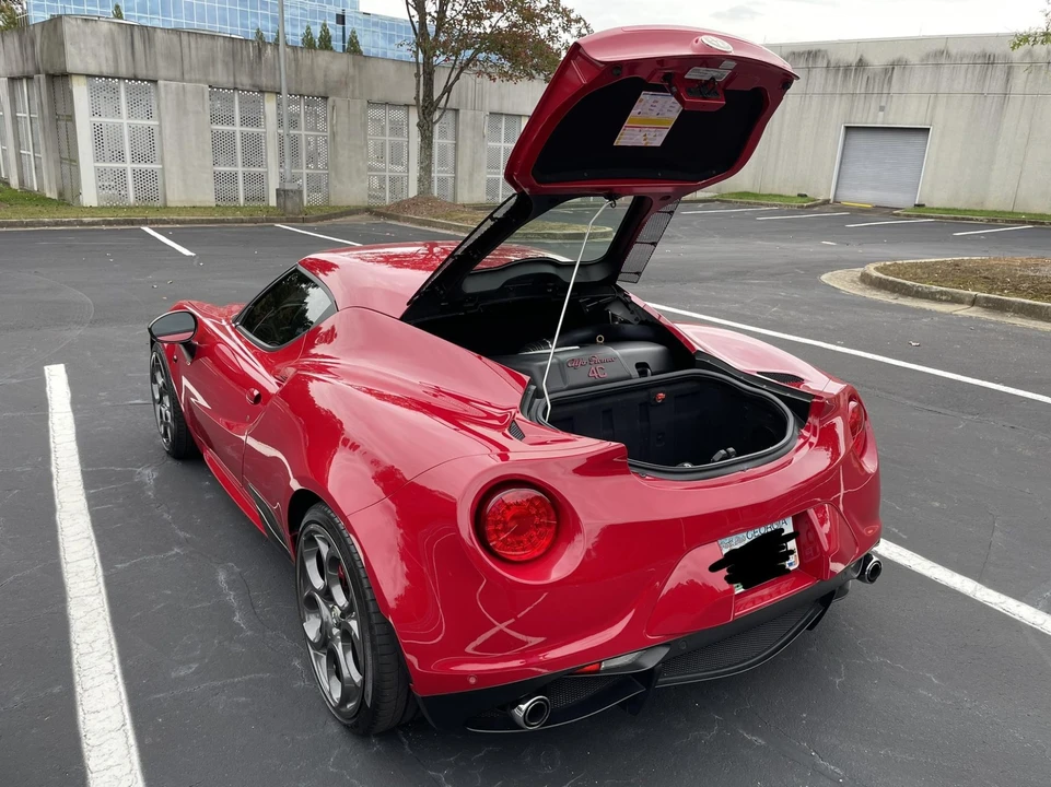 2015 Alfa Romeo 4C Coupe - Image 20 of 31