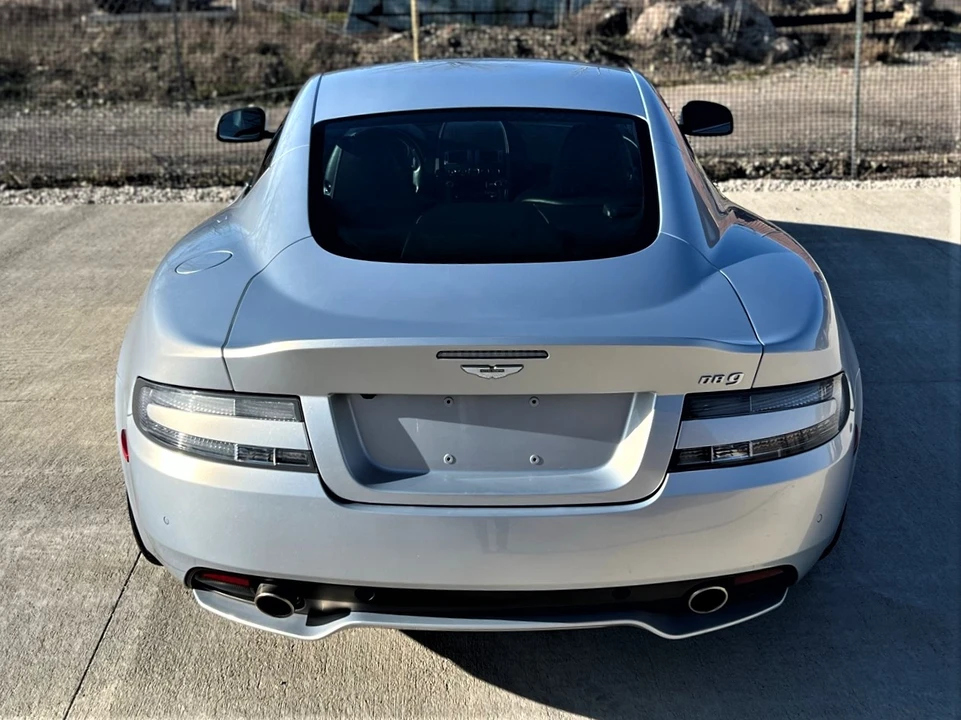 2015 Aston Martin DB9 - Image 27 of 31