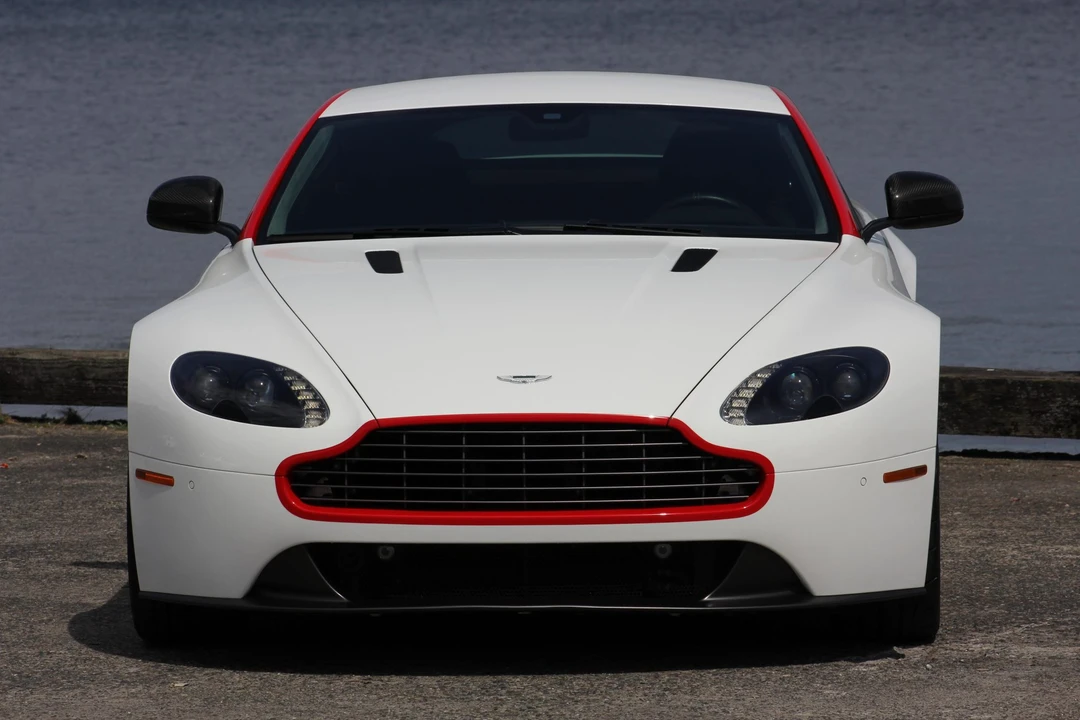 2015 Aston Martin V8 Vantage (2006-2017) - Image 21 of 31