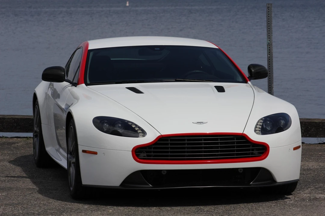 2015 Aston Martin V8 Vantage (2006-2017) - Image 22 of 31