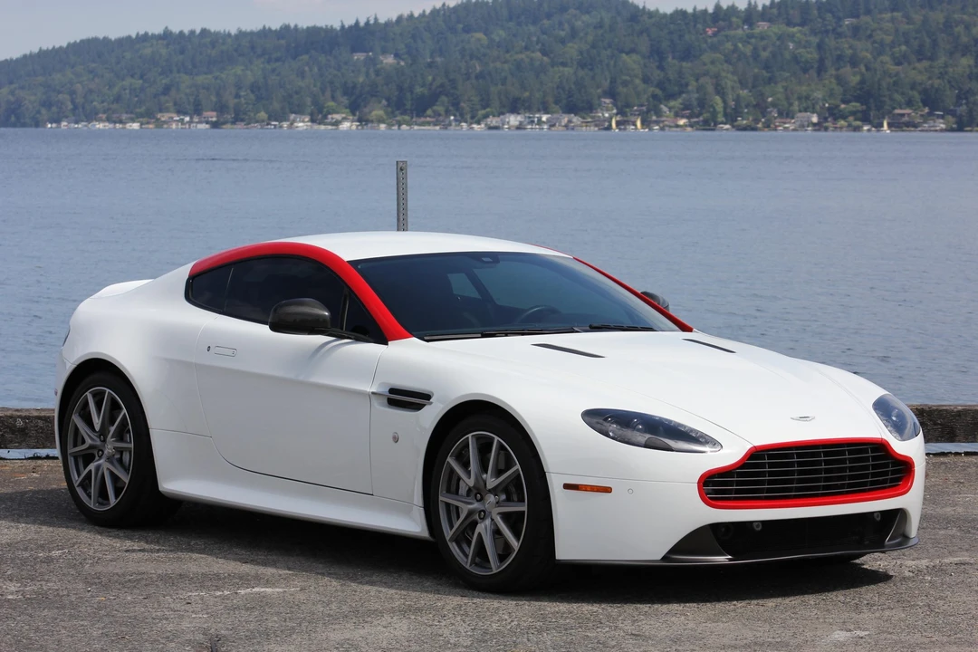 2015 Aston Martin V8 Vantage (2006-2017) - Image 1 of 31
